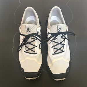 On Cloud Men’s Cloudventure